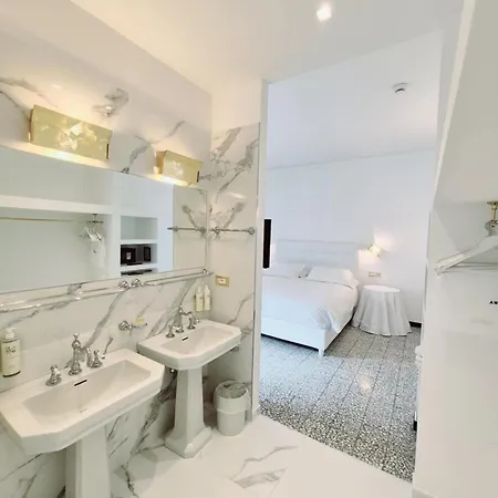 Eveline Portosole Hotel Sanremo Exterior photo