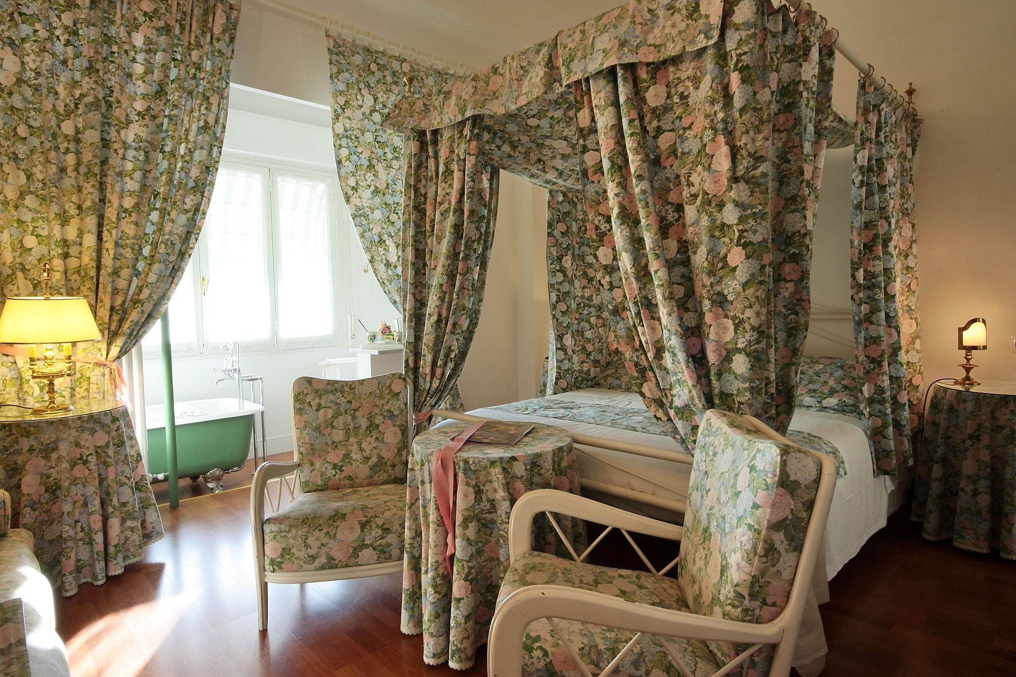 Eveline Portosole Hotel 4*