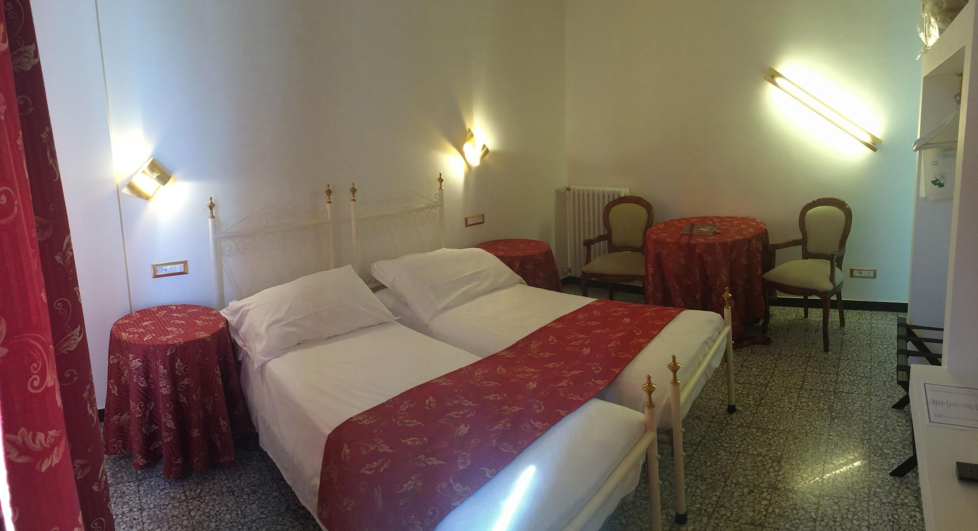 Eveline Portosole Hotel