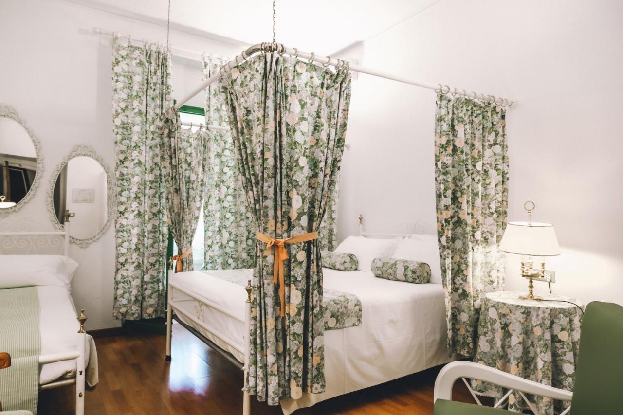 Hotel Eveline Portosole Sanremo
