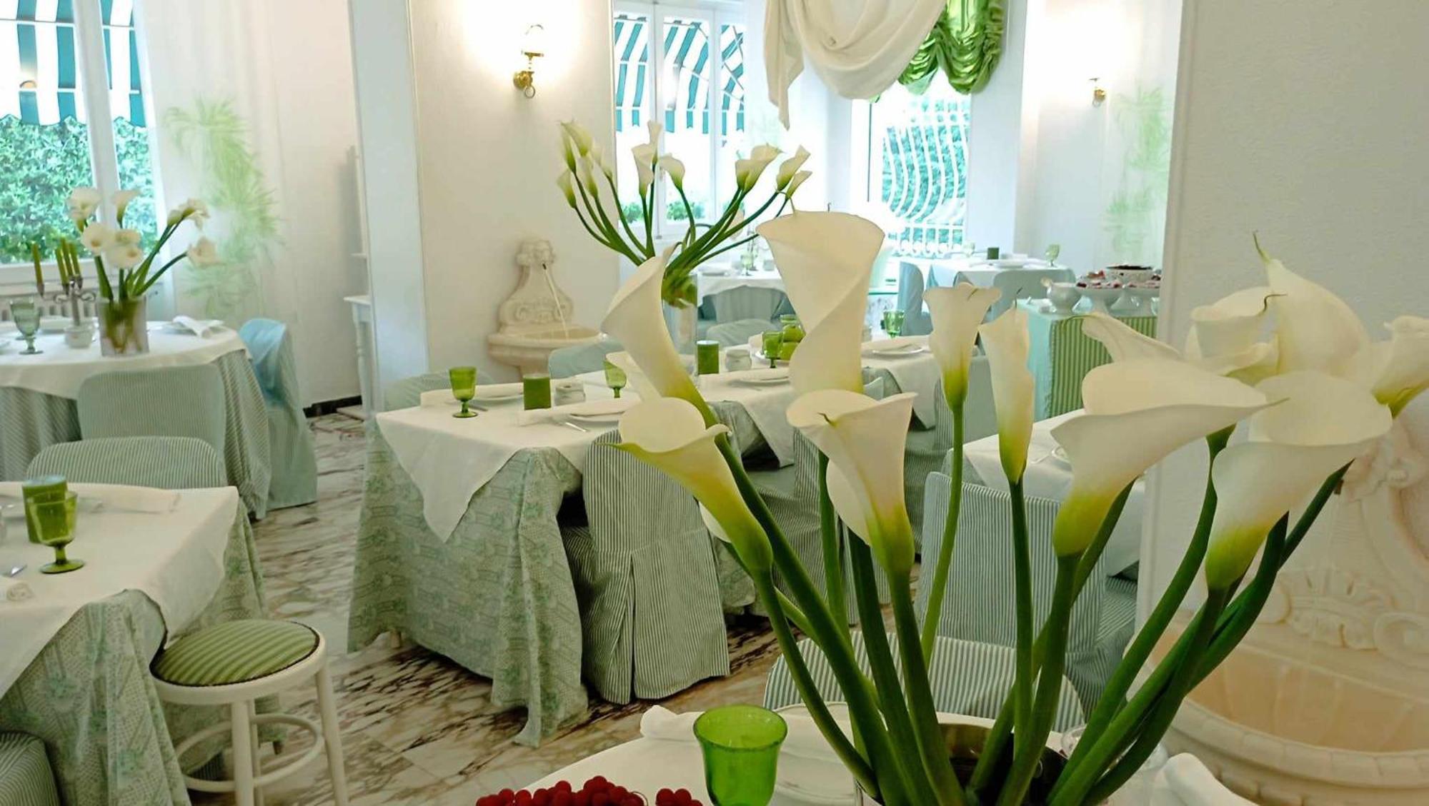 Eveline Portosole Hotel 4*