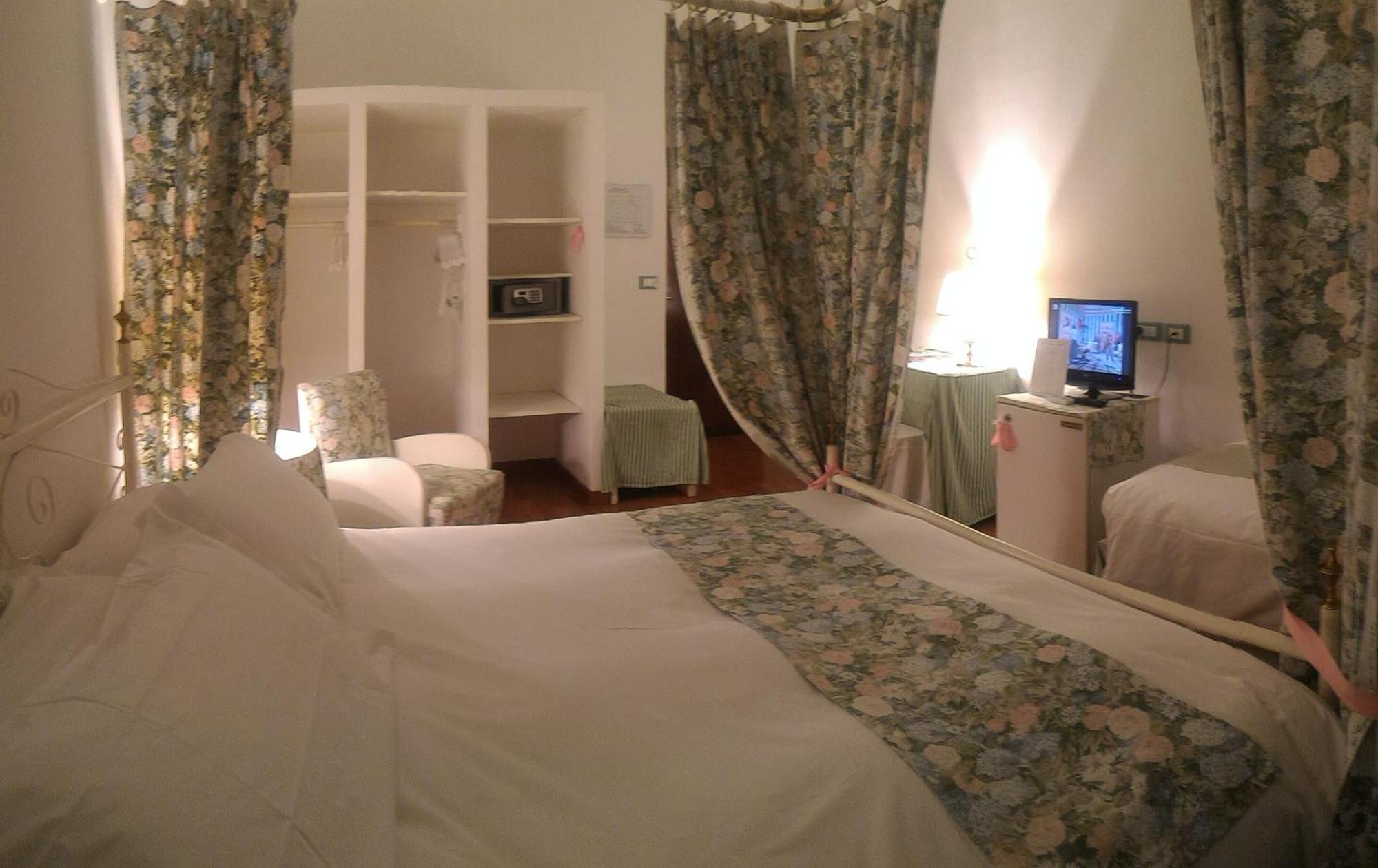 Eveline Portosole Hotel 4*